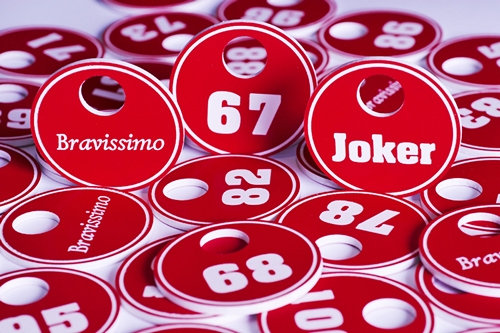 garderobnye-nomerki-iz-plastika-35